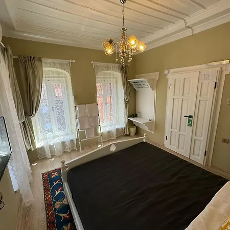 Cunda Bebekli Apartment